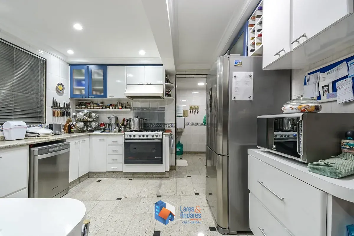 Imagem Casa para venda em Jardim da Glória com 3 quartos, sendo 3 suítes, 215m²