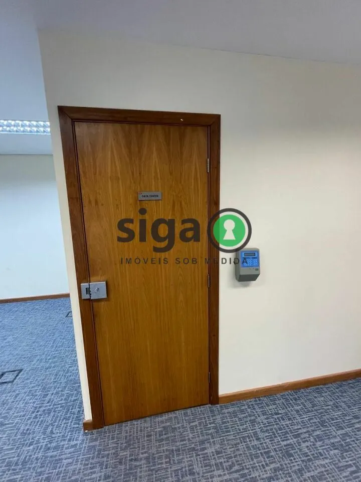 Imagem Conjunto de salas para alugar na Cidade Monções com 4 vagas por conjunto;