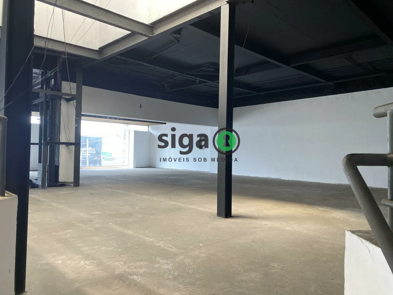 Imagem GALPAO 945m² PARA VENDA E LOCAÇÃO NA AV IBIRAPUERA 400 METROS DO SHOPPING IBIRAPUERA