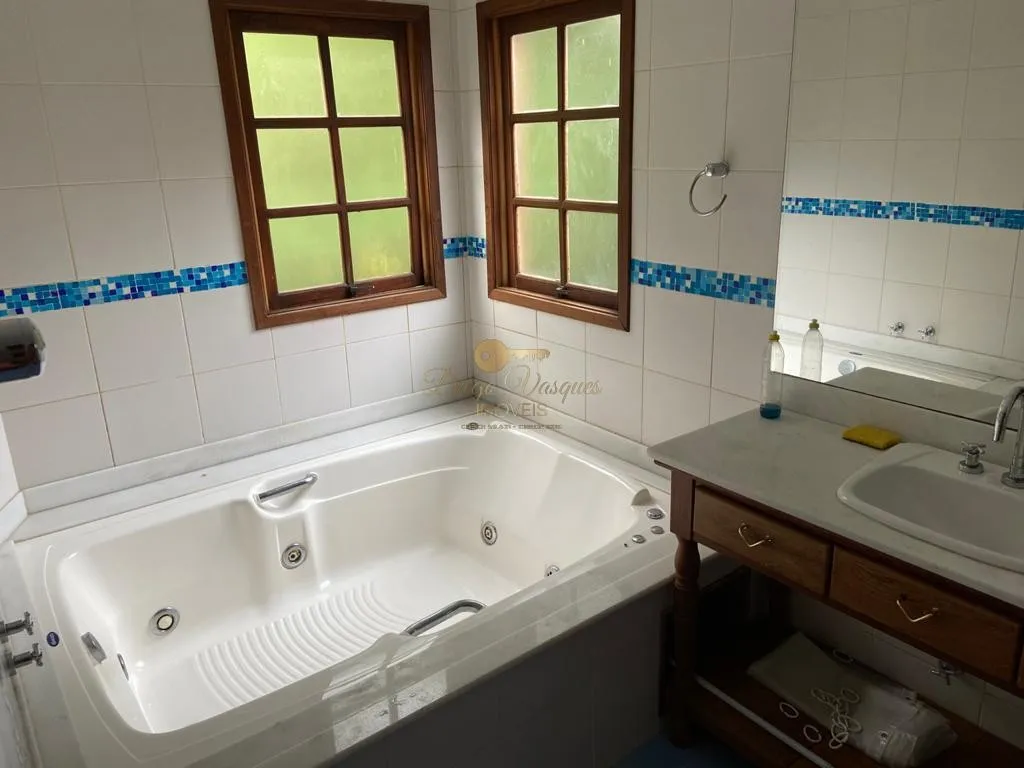 Imagem Casa em Condomínio para Venda em Teresópolis / RJ no bairro Carlos Guinle