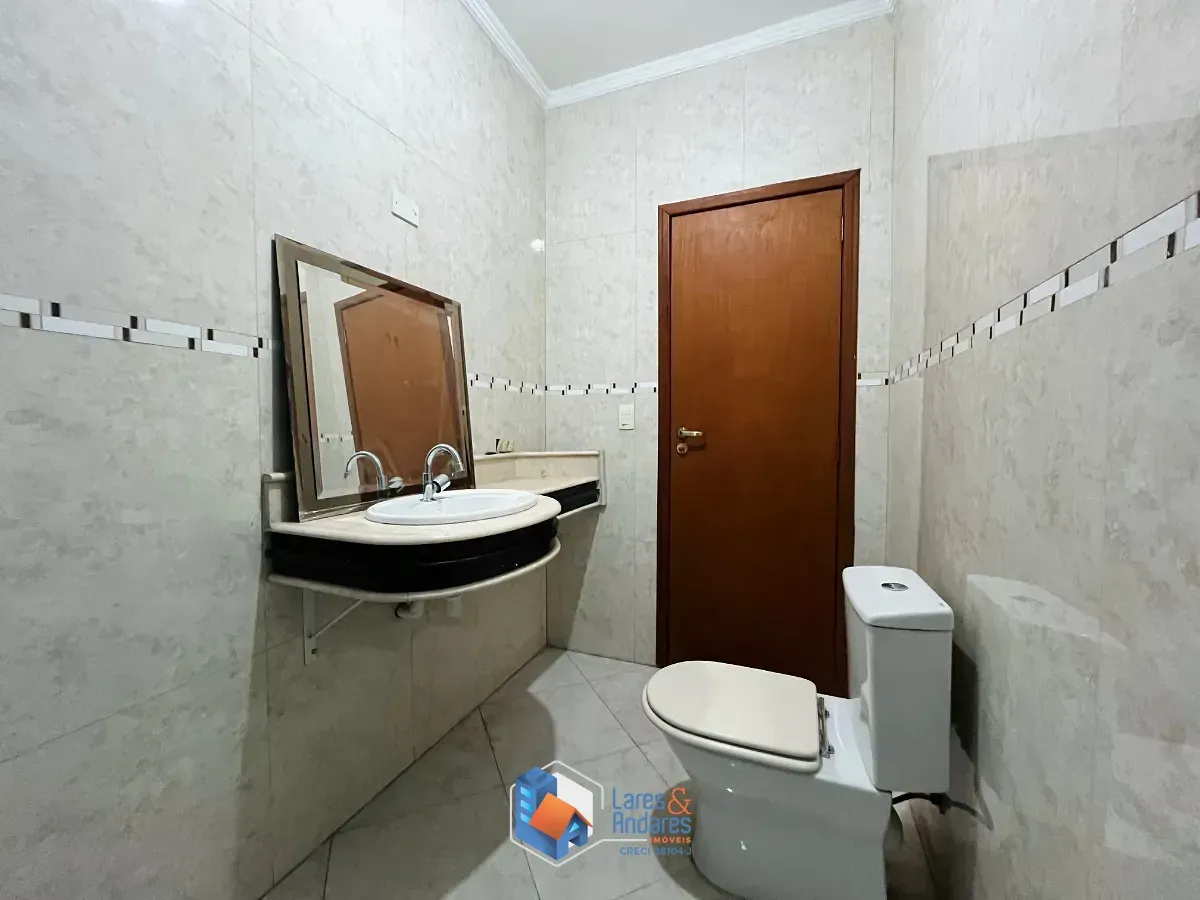 Imagem Sobrado para venda em Vila Moraes com 2 quartos, sendo 2 suítes, 300m²