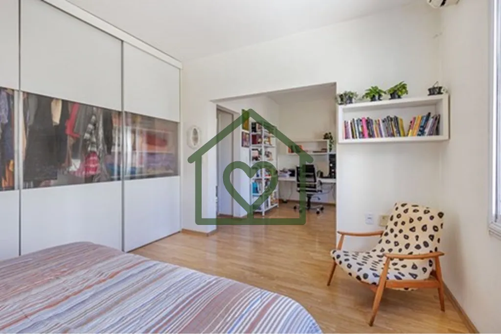 Imagem Descubra o encanto do Apartamento localizado no coração do vibrante bairro Bom Fim, em Porto Alegr...