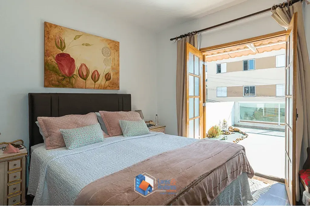 Imagem Casa à venda 3 Quartos 1 Suite 2 Vagas 160M² Jardim Monte Azul São Paulo - SP