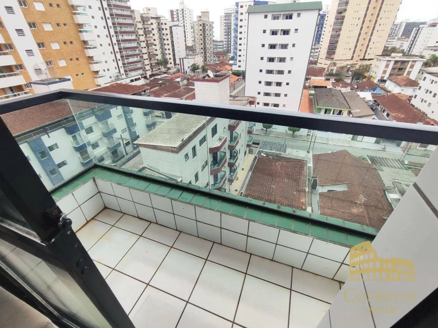 Imagem Apartamento com 1 dormitório à venda, 50 m² por R$ 290.000,00 - Vila Assunção - Praia Grande/SP