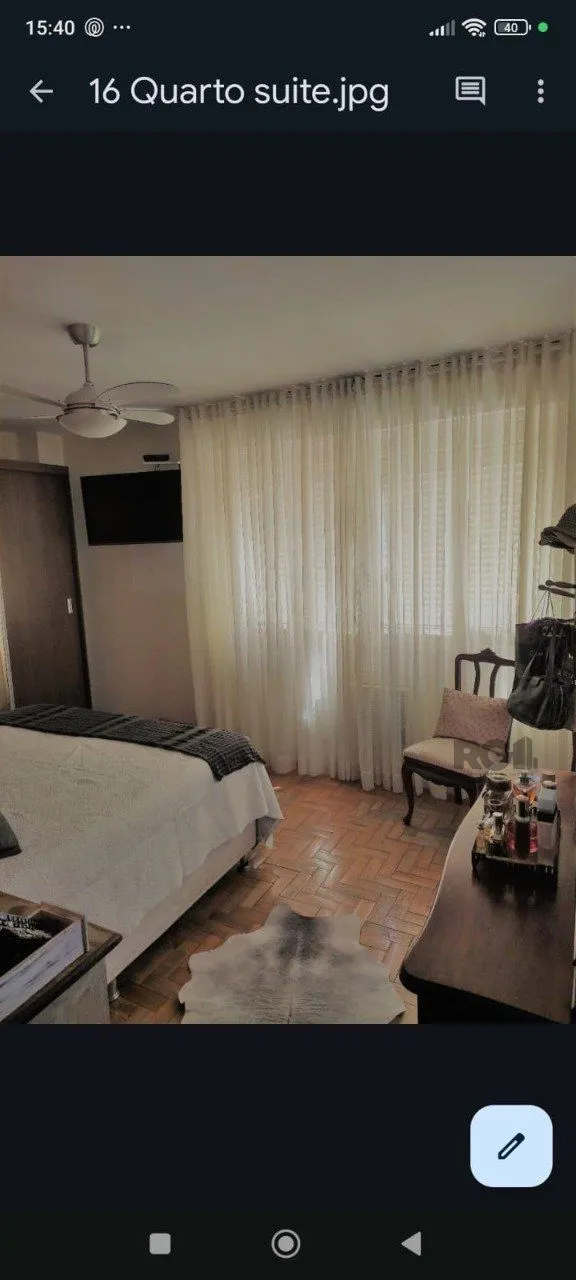 Imagem Apartamento de 130 m2,com 3 dormitórios e suíte, no bairro Jardim Botânico.