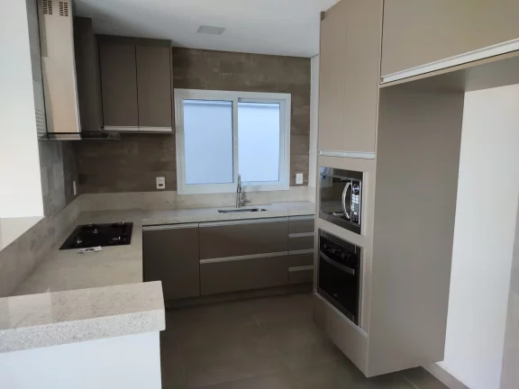 Imagem Sobrado Novo no Condomínio Residencial Lagos de Icaraí