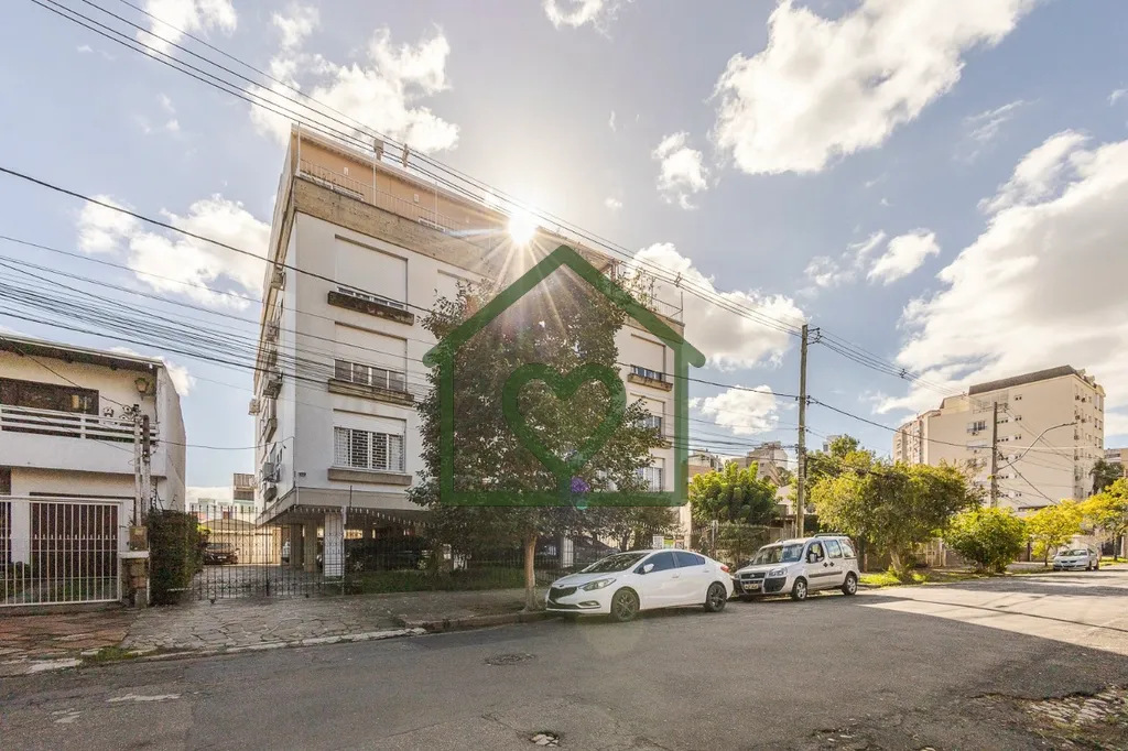 Imagem Apartamento semimobiliado no Jardim Botânico de 2 dormitórios com 105 m² privativos. Imóvel cont...