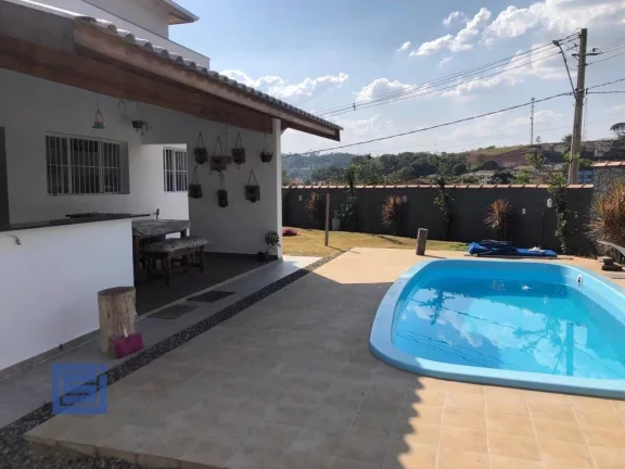 Foto do imóvel Casa com 3 dormitórios à venda, 305 m² por R$ 1.250.000,00 - Centro - Socorro/SP