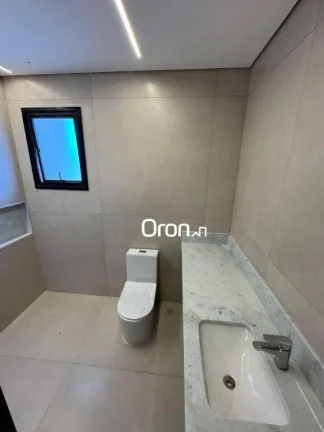 Imagem Sobrado à venda, 244 m² por R$ 2.150.000,00 - Jardins Porto - Senador Canedo/GO