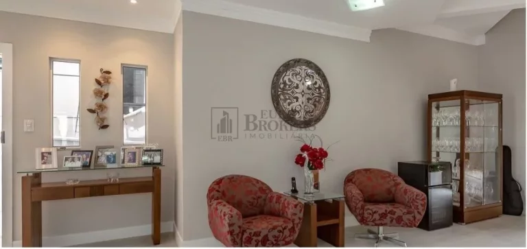 Imagem Casa com ampla estrutura de lazer, finamente mobiliada, bairro Ariribá, BC