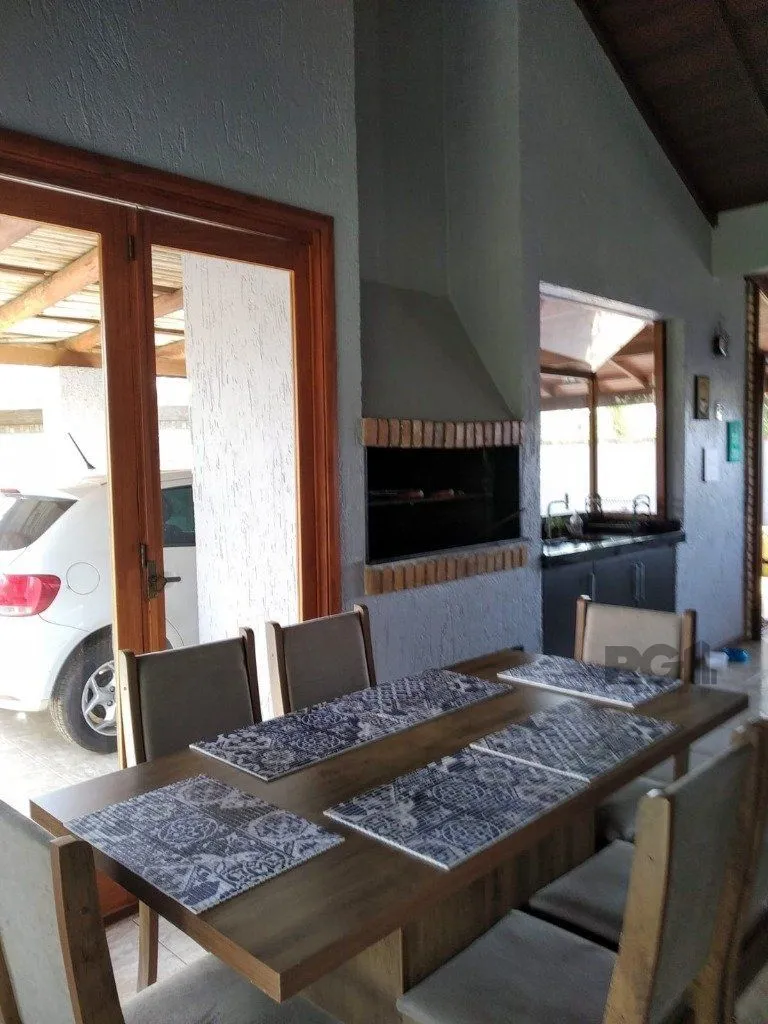 Imagem Casa de Condomínio em Martinica