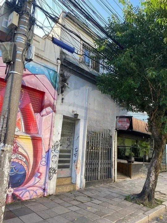 Imagem Sobrado para Venda - 169.4m², 3 dormitórios, sendo 1 suites, Cidade Baixa