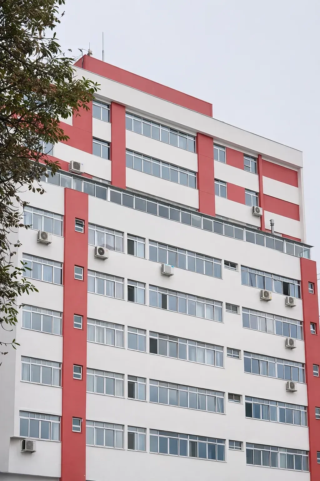 Foto do imóvel Apartamento com 1 Quarto à Venda, Locação ou Temporada, 40 m² em Centro, Florianópolis - SC