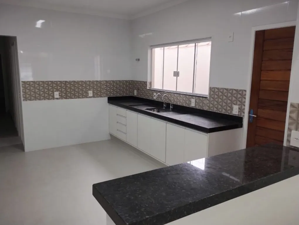 Imagem CASA COM 75,00 m² - REAL - PRAIA GRANDE SP