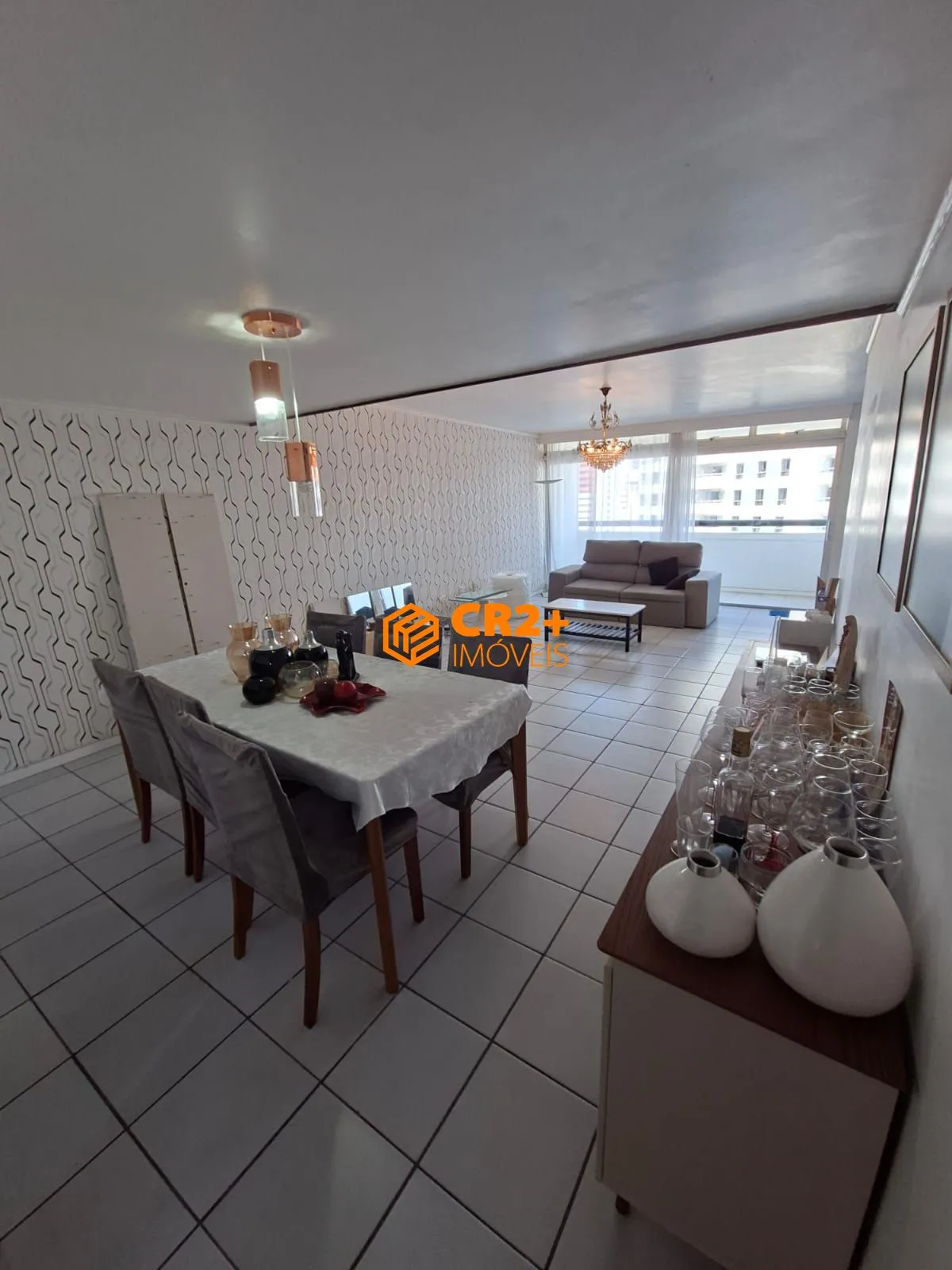 Imagem Vendo Apartamento na Conselheiro Portela andar alto!