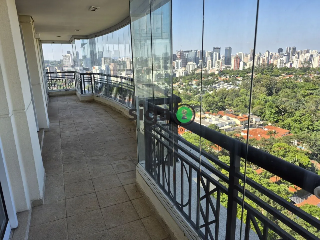 Imagem Cobertura a Venda ou locação com 4 quartos e 4 suítes na Granja Julieta SP