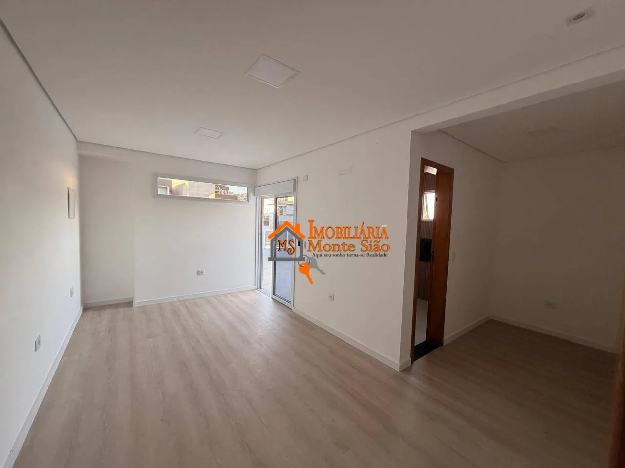 Imagem Sobrado com 3 dormitórios à venda, 96 m² por R$ 1.300.000,00 - Carmela - Guarulhos/SP