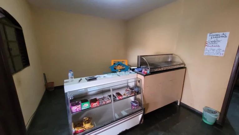 Imagem Casa de 03 quartos no bairro Vila Militar - Ipatinga