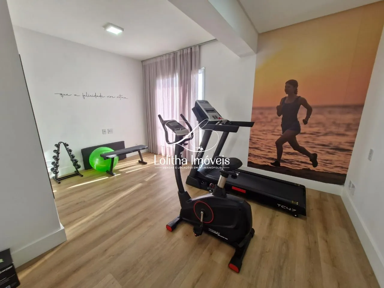 Imagem APARTAMENTO NOVO À VENDA COM CHURRASQUEIRA E VISTA PANORÂMICA EM CAPOEIRAS - FLORIANÓPOLIS/SC