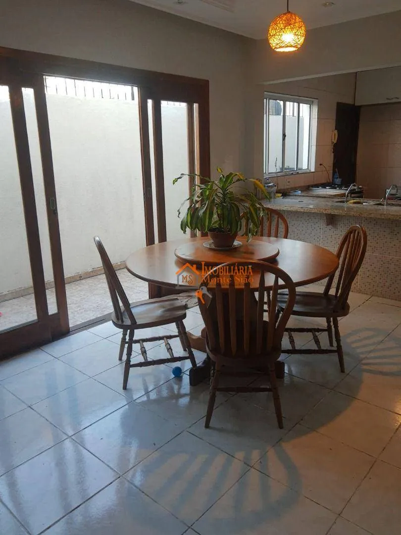 Imagem Sobrado com 3 dormitórios à venda, 125 m² por R$ 841.000,00 - Jardim São Jorge - Guarulhos/SP