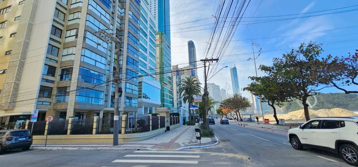 Foto do imóvel VENDA DE APARTAMENTO FRENTE MAR NA AVENIDA ATLÂNTICA EM BALNEÁRIO CAMBORIÚ