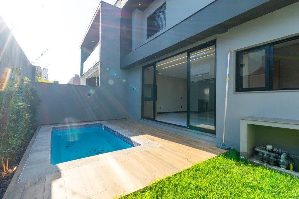 Imagem Casa em condomínio fechado