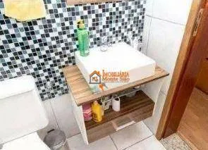Imagem Sobrado com 3 dormitórios à venda por R$ 775.000 - Jardim Flor da Montanha - Guarulhos/SP