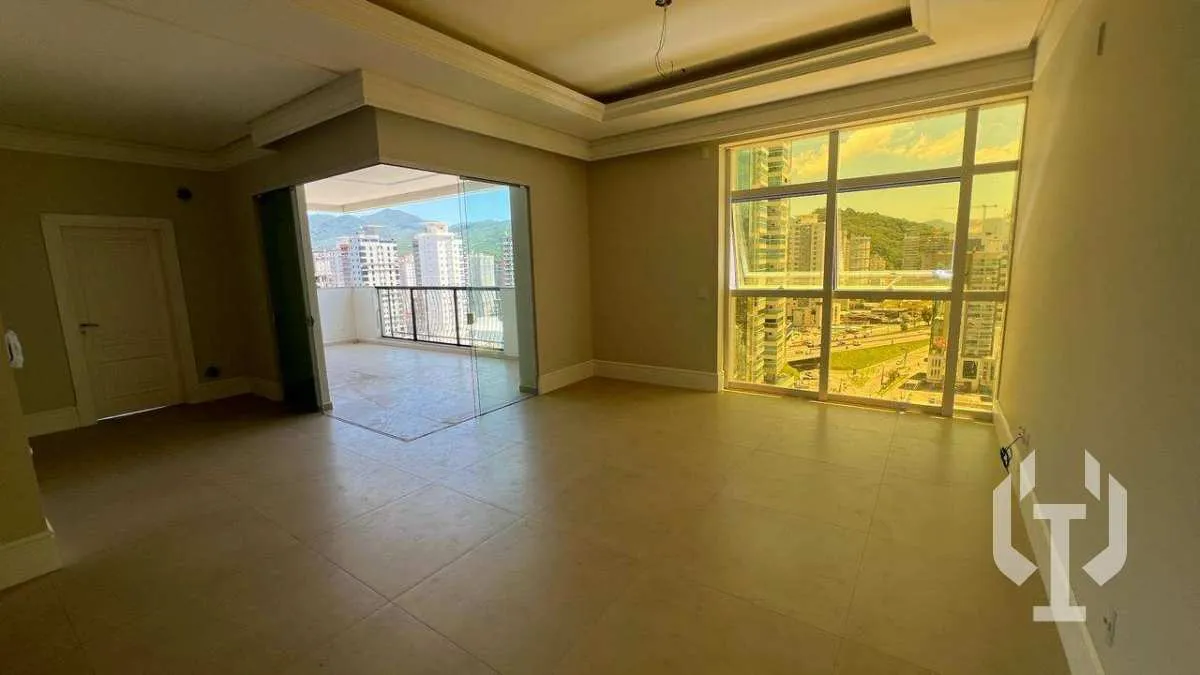Imagem Apartamento à venda, no MAGNIFIQUE IMPERIALE em Itapema, Meia Praia, com 4 quartos, 190m2
