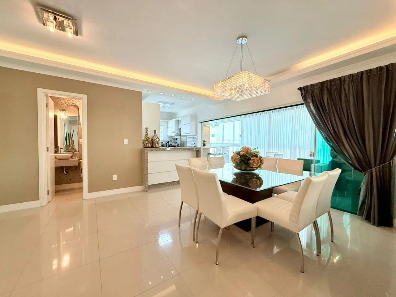 Imagem Apartamento à venda com 150m2 por R$ 1.870.000,00
