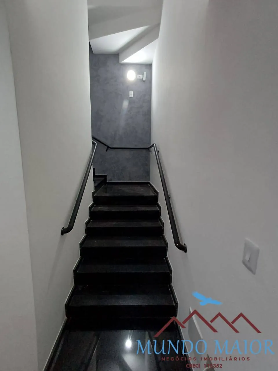 Imagem Cobertura e Apto Novos com Acabamento Alto qualidade - 2 Dorms com Suite!