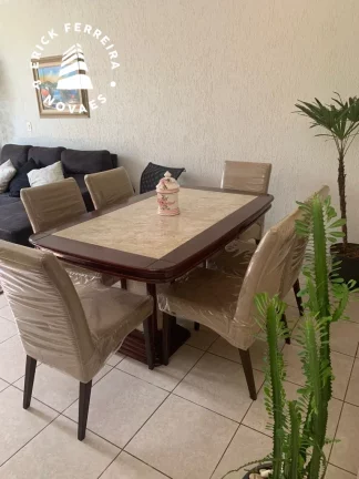Imagem Excelente casa de 4 quartos e 3 banheiros, na praia do morro, toda em armários planejados,