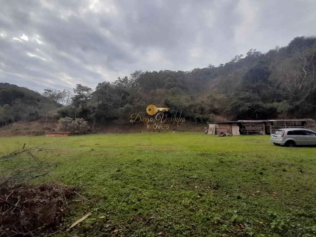 Imagem Terreno para Venda em Teresópolis / RJ no bairro Albuquerque