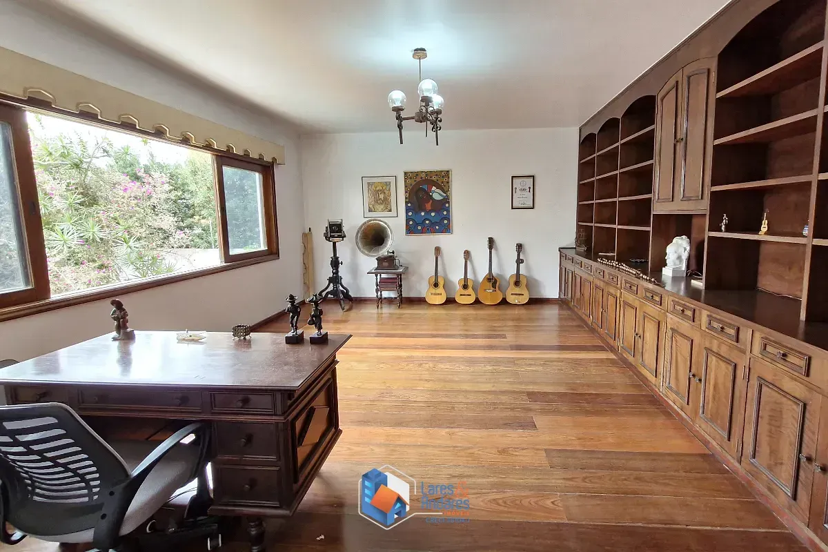 Imagem Casa para venda em Jardim Guedala com 4 quartos, sendo 2 suítes, 375m²