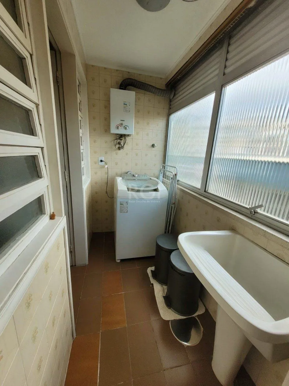 Imagem Apartamento para Venda - 100m², 2 dormitórios, 1 vaga - Menino Deus