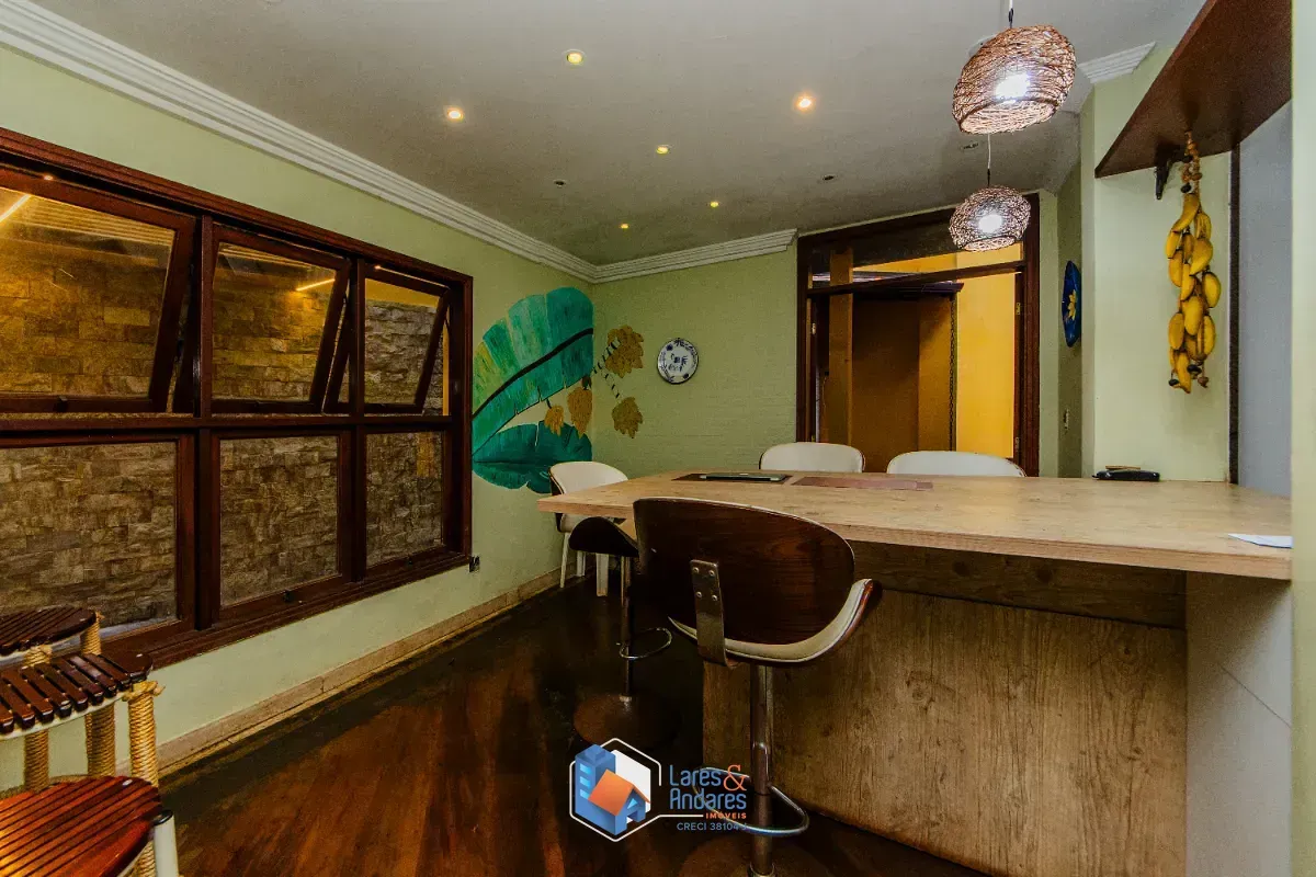 Imagem Casa em condomínio para venda e locação em Tremembé com 4 quartos, sendo 4 suítes, 557m²