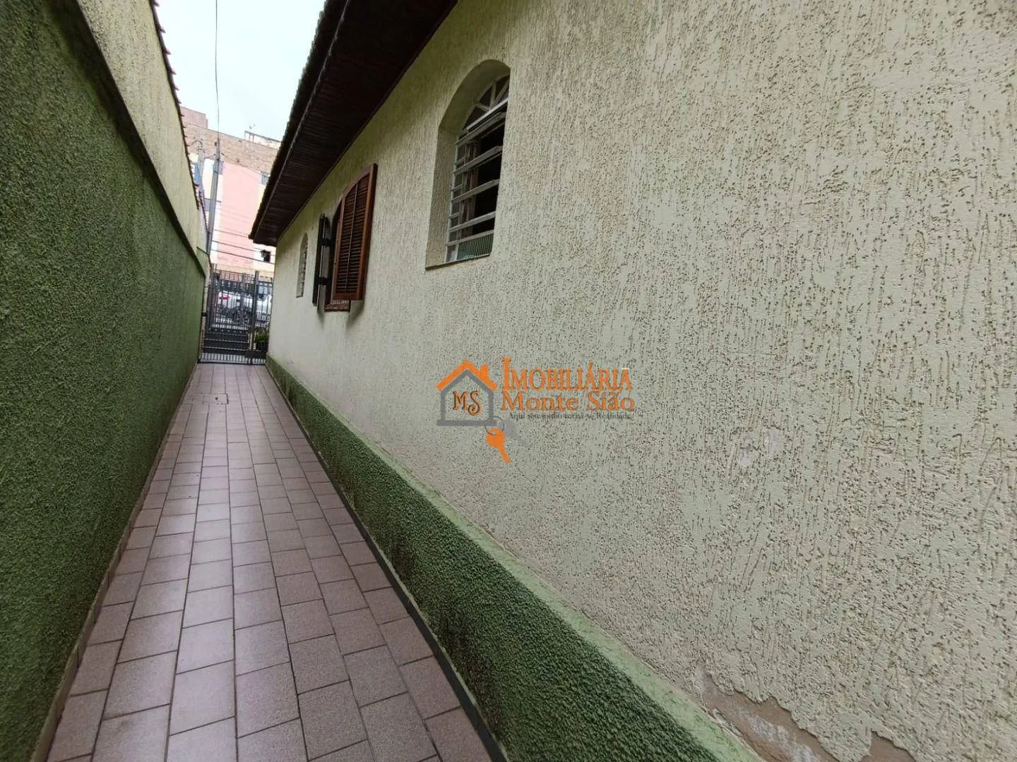 Imagem Casa com 4 dormitórios à venda, 310 m² por R$ 955.000,00 - Gopoúva - Guarulhos/SP