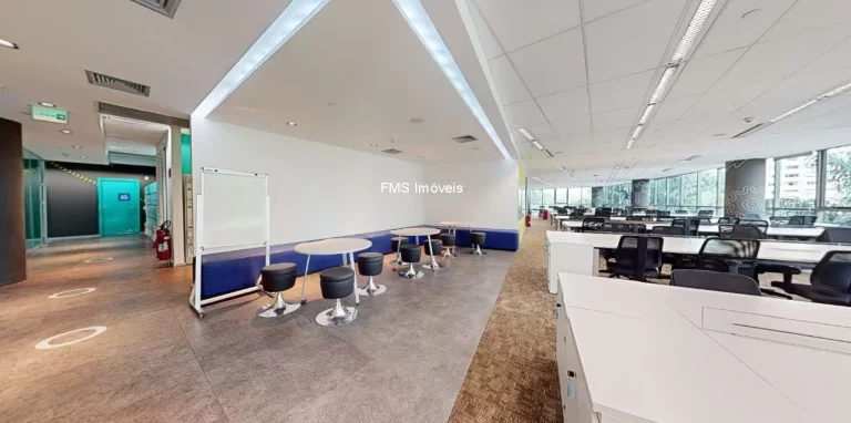 Imagem Conjunto comercial mobiliado com 871m² na Vila Nova Conceição.