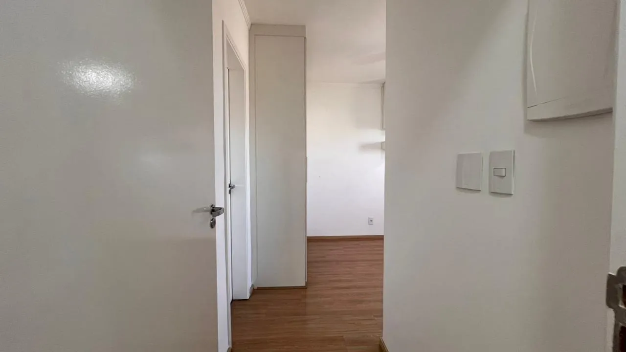 Imagem Apartamento com Varanda Gourmet e Duas Vagas Cobertas no Alpha Club Residencial, à 5min. do Shopping Iguatemi