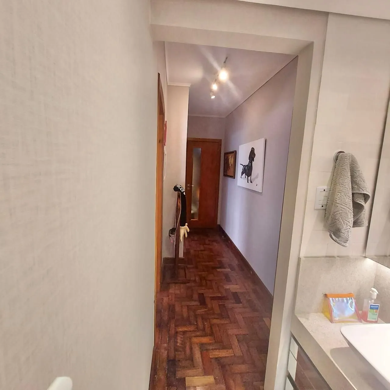 Imagem Excelente apartamento a venda semi mobiliado no bairro Rio Branco.