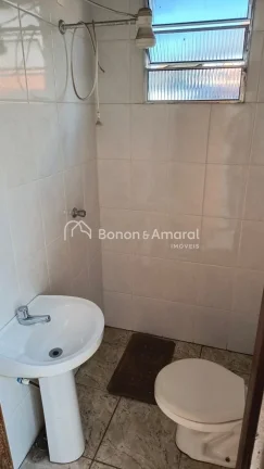 Imagem Casa espaçosa e muito bem localizada em Paulínia, de frente para uma agradável praça, proporcion...