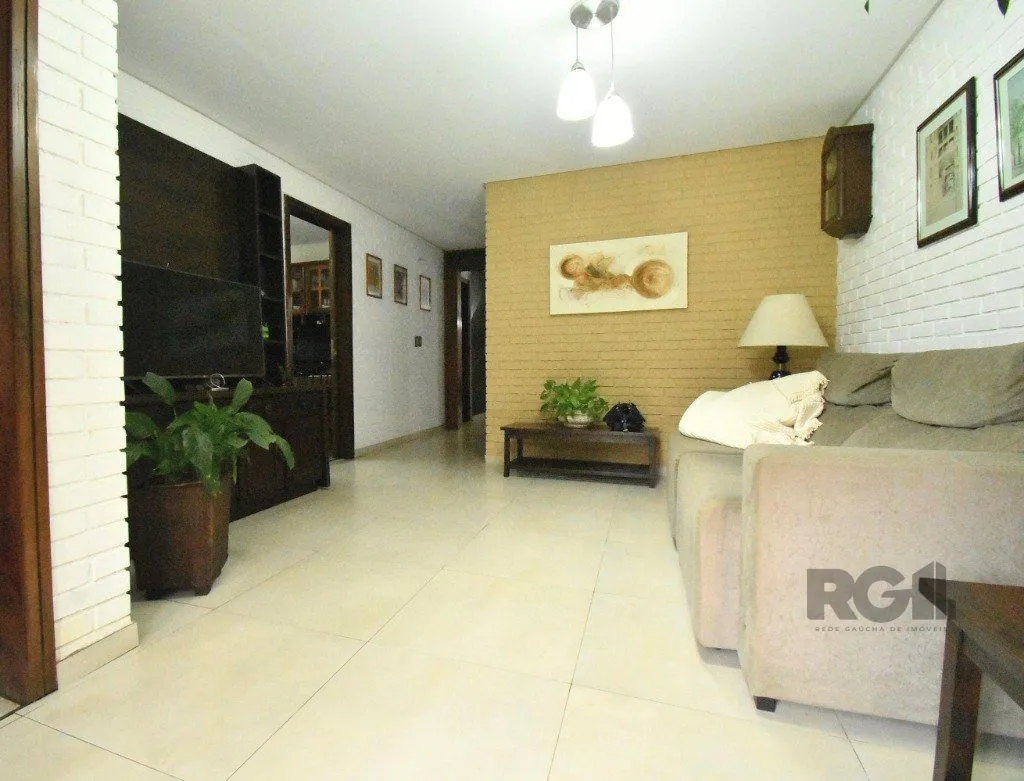 Imagem CASA - 5 dorms. - 3 vagas - 290 m² - MENINO DEUS
