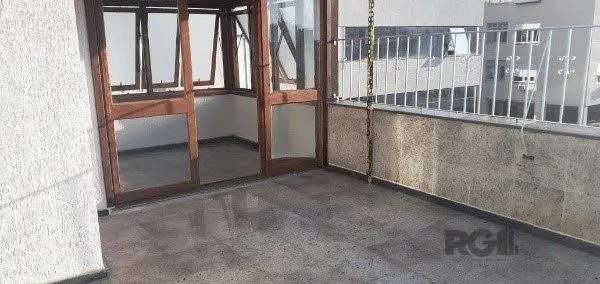 Imagem Vende-se bela cobertura de 122m², 2 quartos 2 vagas, desocupado - Auxiliadora