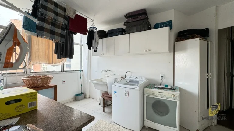 Imagem Apartamento de luxo na Vila Suzana, São Paulo-SP, com 4 suítes, 4 quartos, 3 vagas e 300m² de área. Venha conhecer!