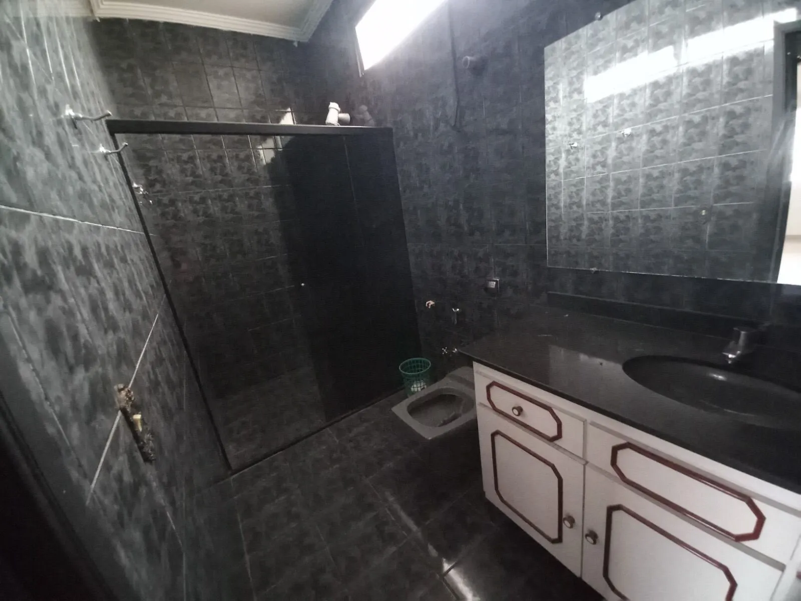 Imagem Sobrado 3 andares e Sala Comercial Anexo Bairro Jardim Guanabara