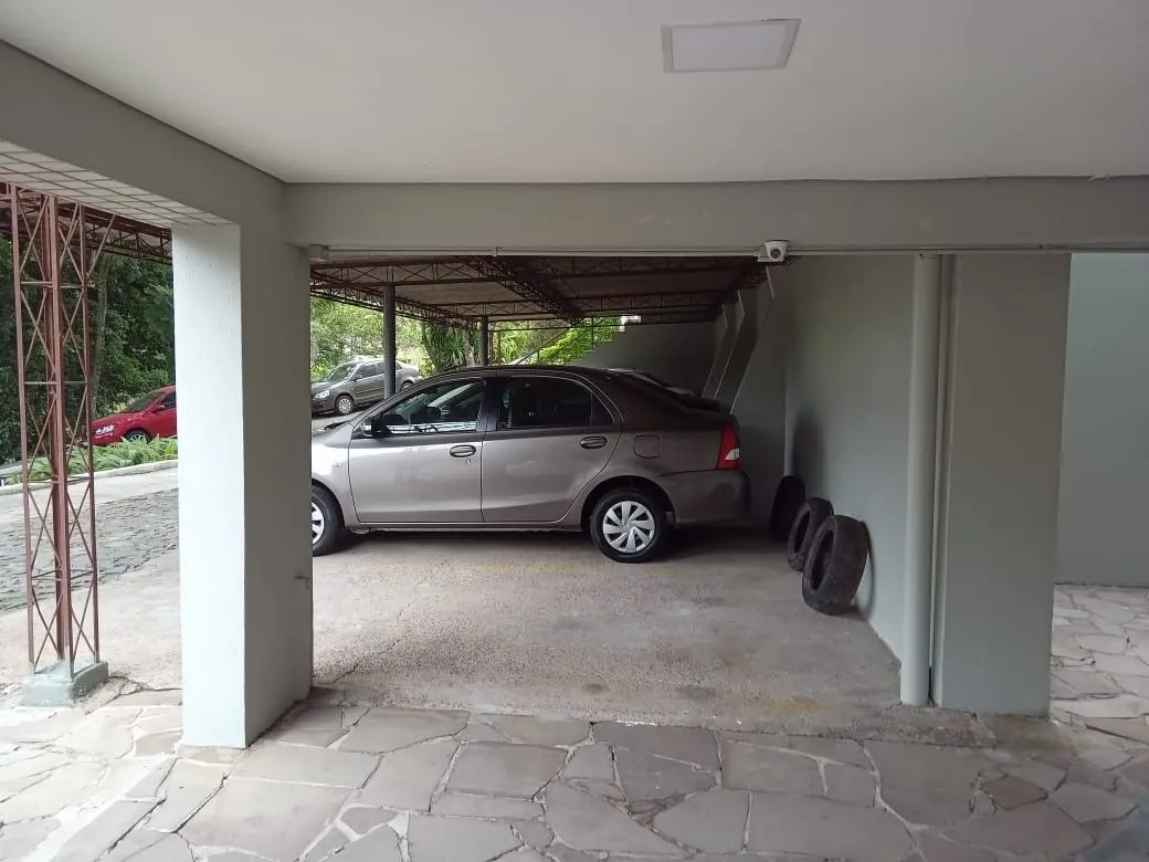 Imagem Apartamento de 3 dormitórios Bairro Teresópolis Porto Alegre RS !