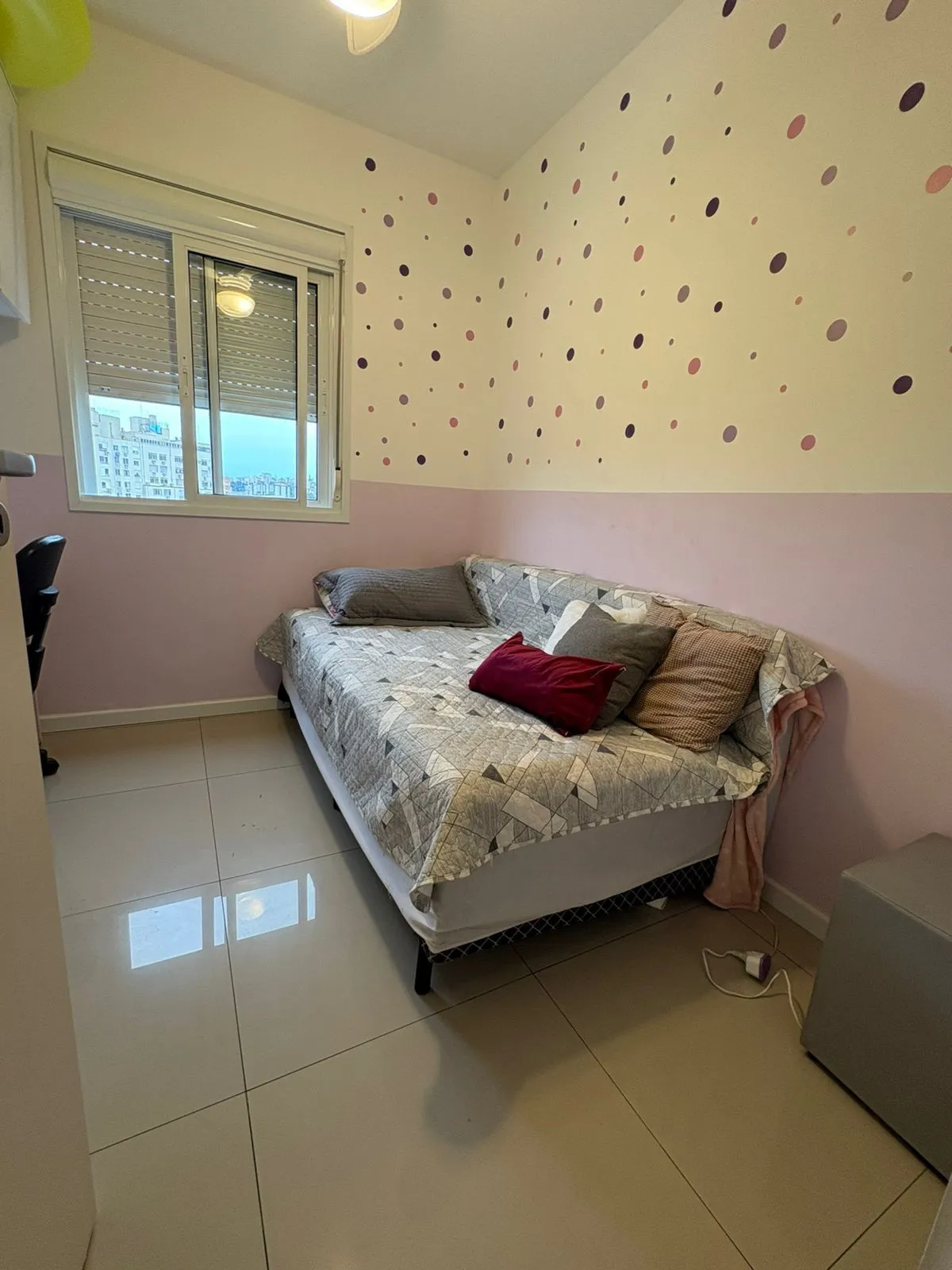 Imagem Excelente apartamento de 02 dormitórios com suíte na região central