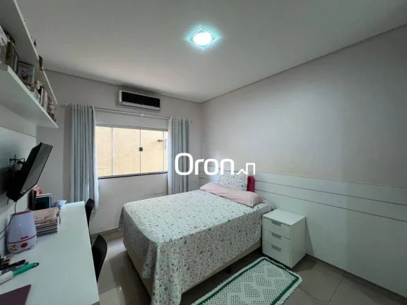 Imagem Casa à venda, 210 m² por R$ 1.350.000,00 - Jardim América - Goiânia/GO