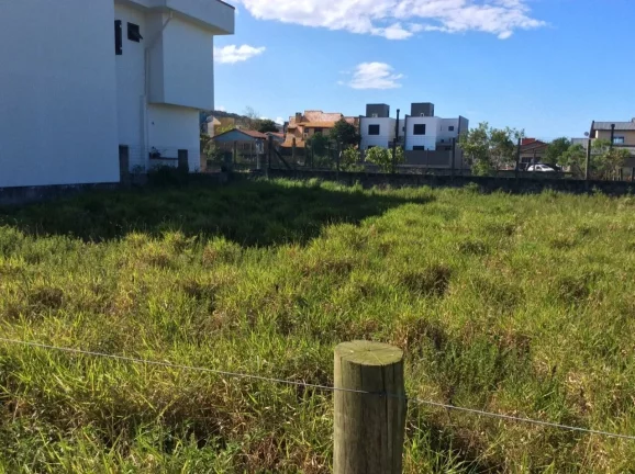 Imagem Terreno à venda no Bairro Ferraz em Garopaba-SC