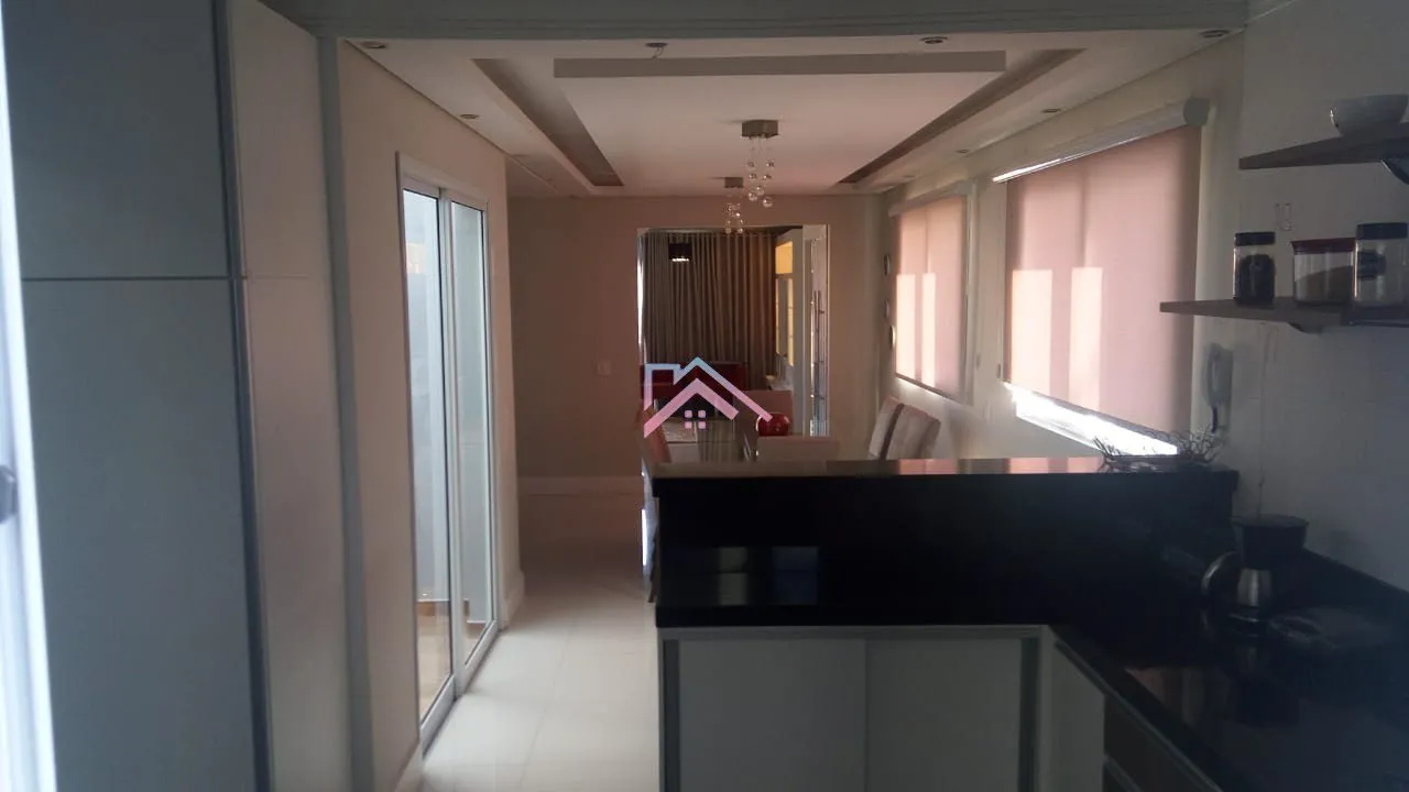 Imagem Casa à venda Horto Santo Antônio - Área útil 275 m2 com 3 dormitórios sendo 1 suíte - 4 vagas - Jund