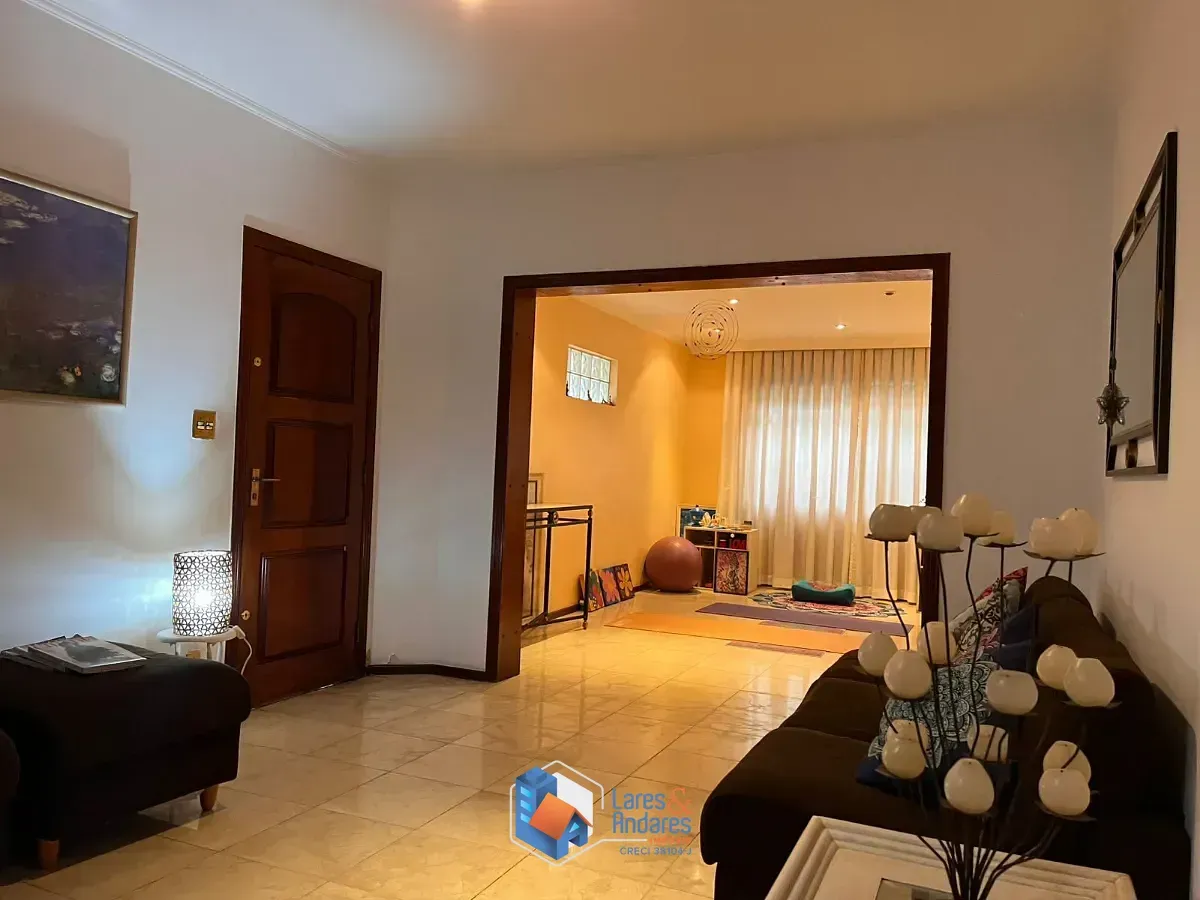 Imagem Sobrado para venda em Vila Clementino com 3 quartos, sendo 1 suíte, 178m²